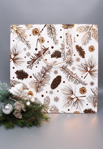 Пакет подарочный L квадратный, НГ Ёлки, 37*37*18 см (Д*В*Ш), 1 шт. Пакет подарочный L квадратный, НГ Ёлки, 37*37*18 см (Д*В*Ш), 1 шт.