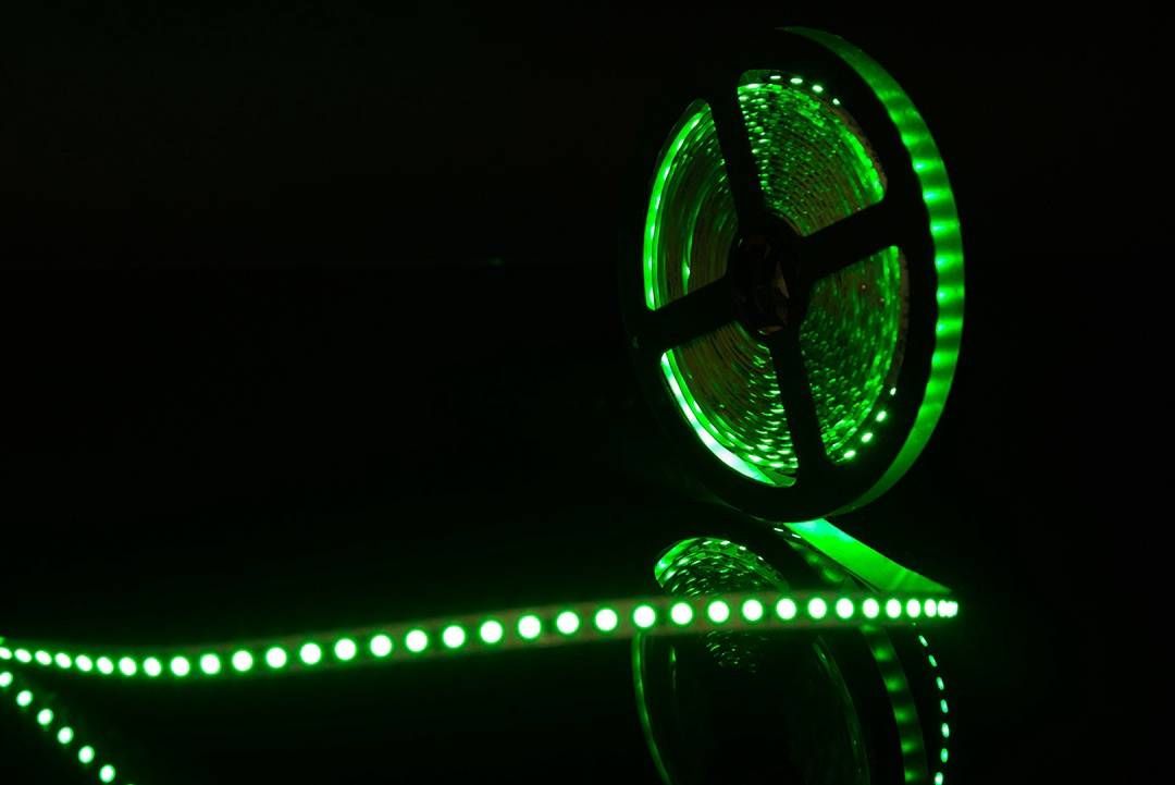 Светодиодная лента SWG 9,6W/m 120Led/m 3528SMD зеленый 5M SWG3120-12-9.6-G-М 009699