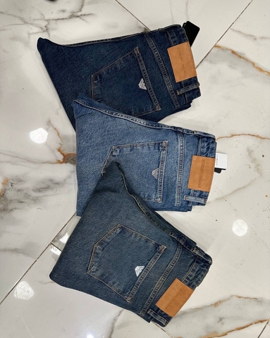 Джинсы armani 569479washing