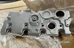 Крышка клапанная / CYLINDER HEAD COVER АРТ: U11211230