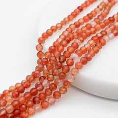 Сердолик граненый бусины, диаметр 3,9-4,1 мм, цена за отрезок 19 см (1/2 нити)