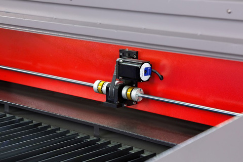 Лазерный станок Raylogic V12 1610 Лайт+