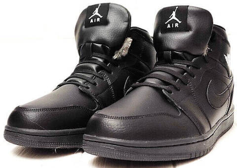Высокие кроссовки зимние мужские. Кожаные кроссовки на меху. Черные кроссовки джордан Nike Air Jordan 1 All Black