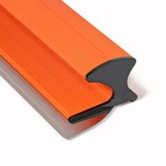 12-9-806 Шпатель-правило ABS-пластик, нерж. сталь, смен. лезв. 600мм, толщина 0,3мм (РемоКолор)