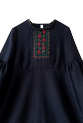 Ксюша. Платье льняное миди темно-синее с вышивкой PL-42-2357