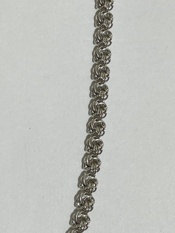 Розочка пустотелая 0,5   (серебряная цепочка)