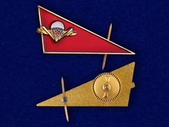 Уголок ВДВ СССР - Магазин тельняшек.ру 8-800-700-93-18Уголок на берет ВДВ СССР белый купол в Магазине тельняшек