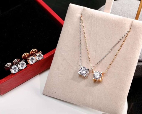 Серьги 0.6К и 0.8К Cartier VGOLD