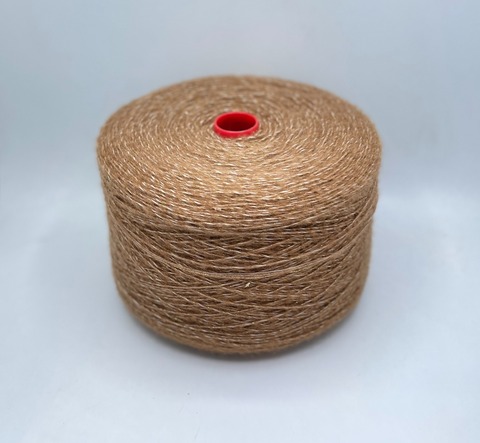Бобинная пряжа (пр.Италия) 500м/100гр. 15%Мохер 35%Полиамид 40%Хлопок 10%Нейлон , цвет-Светло-коричневый,неоднотонный+люрекс арт.29915