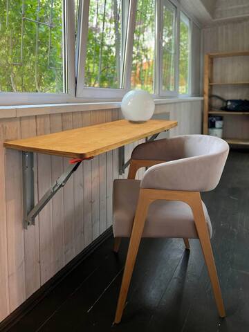 Откидной стол на балкон