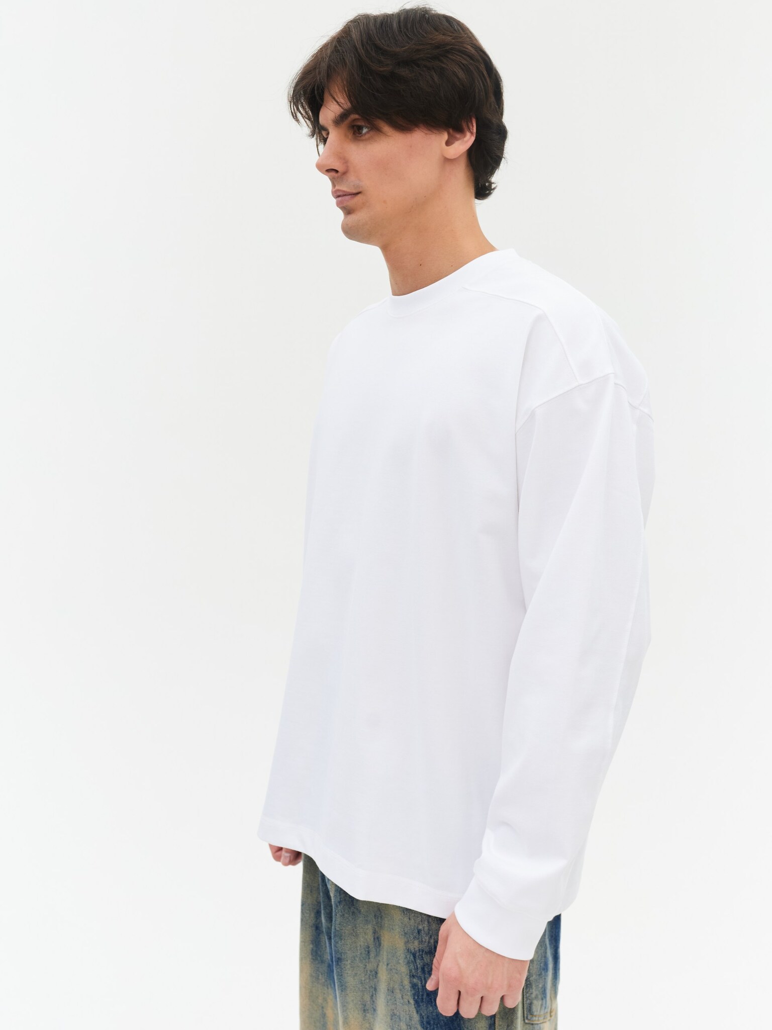 Лонгслив мужской LAINE белого цвета