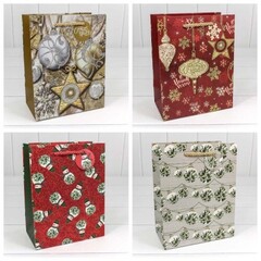 
          Пакет подарочный 18 х 23 х 10 см Набор 4 шт "Новый год" (Микс)