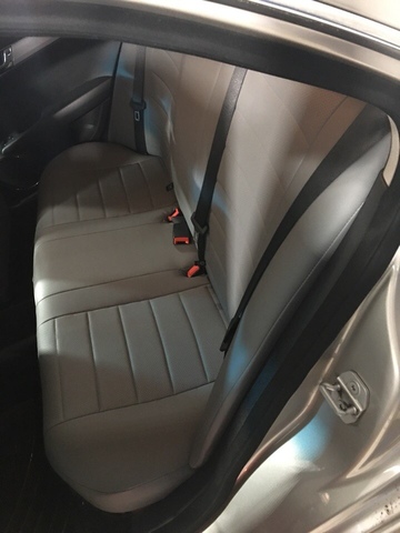 Чехлы на Мерседес W204
