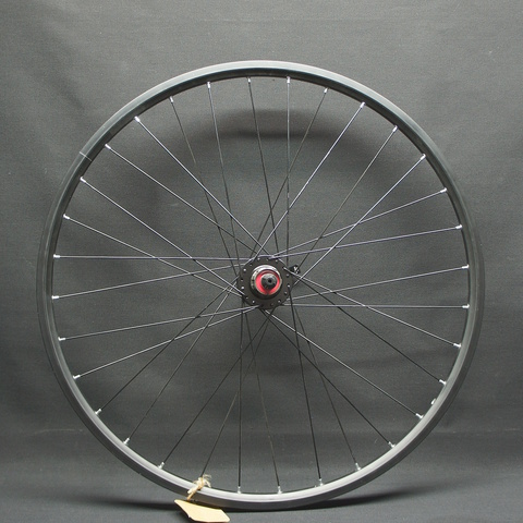 Заднее колесо на велосипед 26 дюймов Novatec D472SBT/Weinmann LUX20 141х10мм