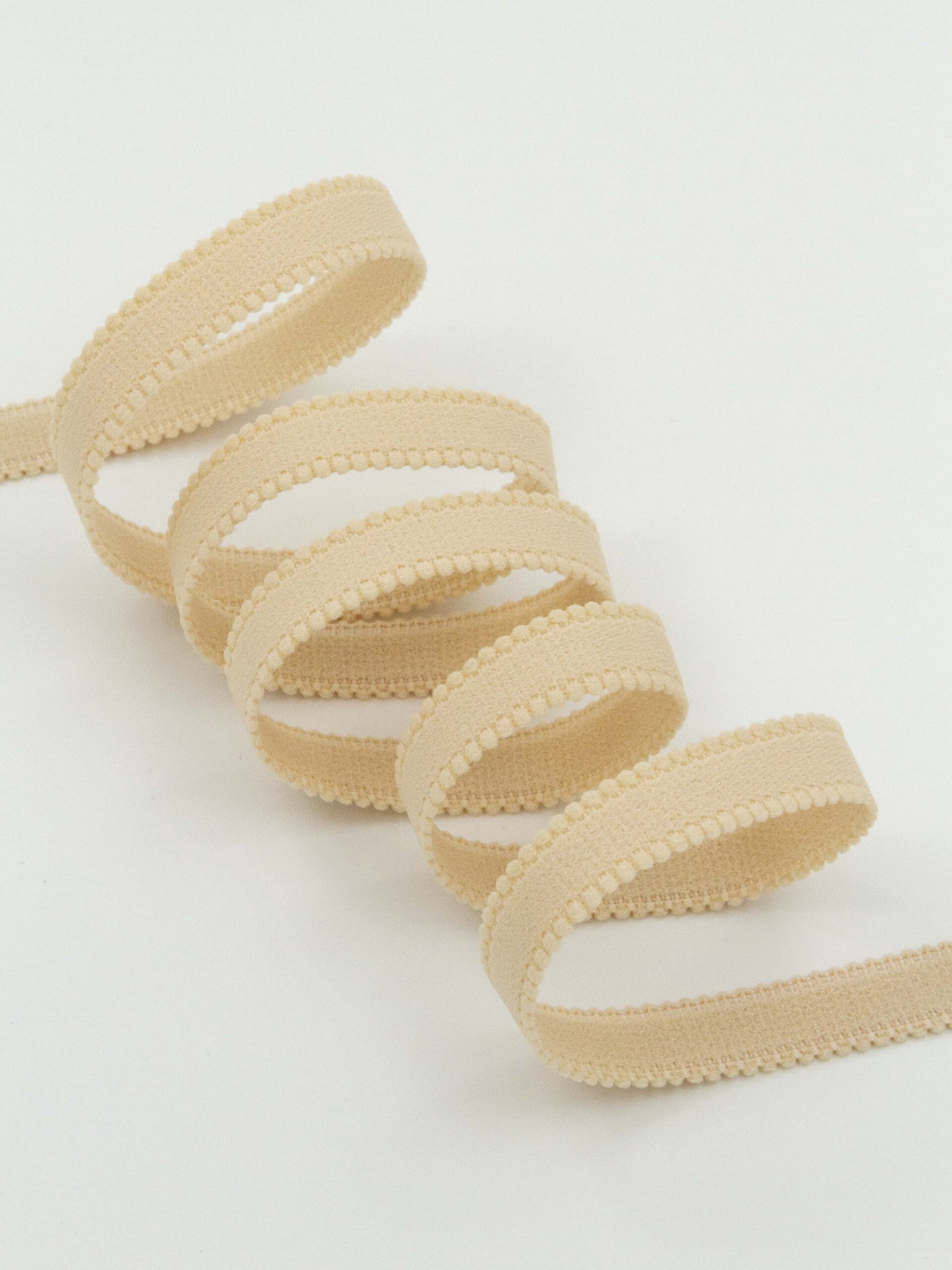 Резинка бретелечная бежевая матовая ширина 10 мм без учета фестона Lauma (Латвия)