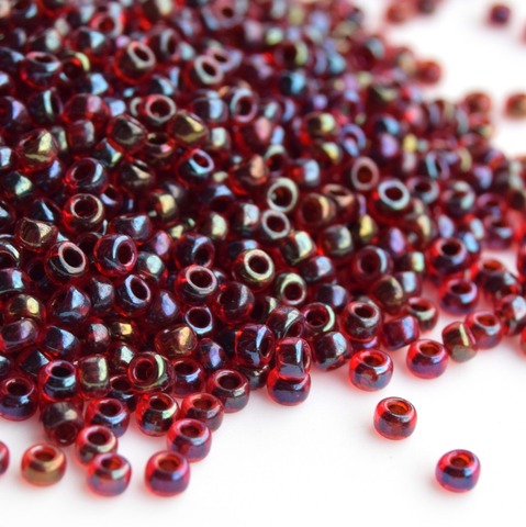 RR-0367 Garnet Lined Ruby AB