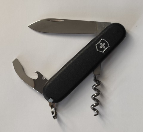 Складной нож Victorinox Waiter EcoLine Black (2.3303) цвет чёрный, рукоять матовая | Wenger-Victorinox.Ru