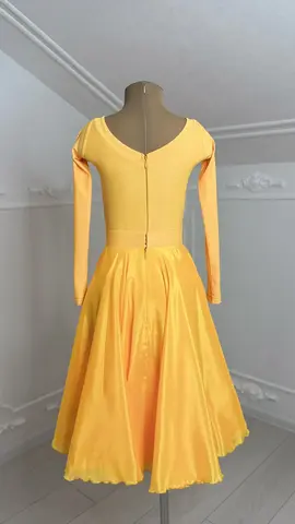 РЕЙТИНГОВОЕ ПЛАТЬЕ, модель №10