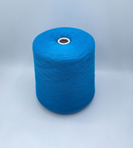 Folco (пр.Италия). 2/28 1400м/100гр, 50% меринос, 50% акрил, цвет-Голубая лазурь(47/104), арт.36881