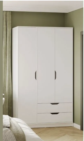 Шкаф 3-х ствopчaтый pунa шк 03