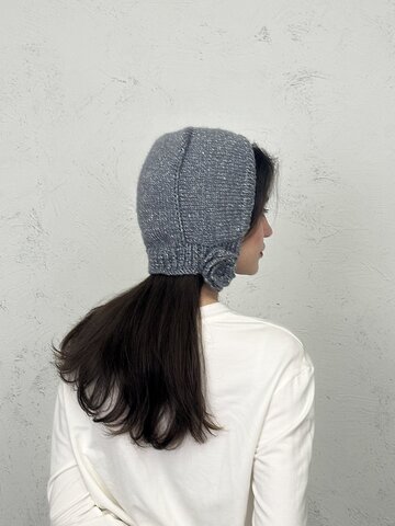 Чепчик с пайетками