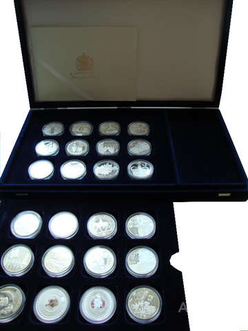 Набор из 24 шт 1, 2, 5, 10 долларов, 5 фунтов 2002-2003гг. 50 лет правления Елизаветы II. Англия. Серебро