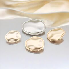 Пуговица 70237