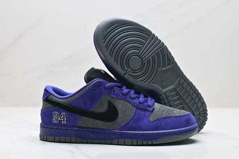 Supreme x Nike SB Dunk Low ‘Ink/Iron Grey-Black’ 