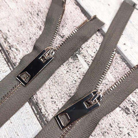 Молния разъемная металлическая с двумя замками RACCAGNI 90 см зеленый защитный