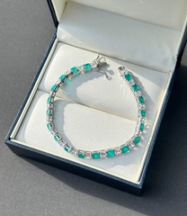 tennisnyj-braslet-dorozhka-iz-serebra-925-proby-s-kvarcami-cveta-paraib