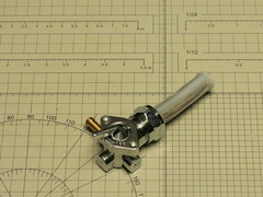 Кран топливный Harley XL883 1200 XLH883 1000 1200