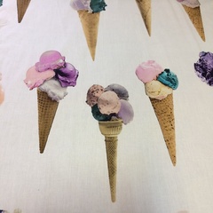 Мерный лоскут 1,15 м хлопок белый с мороженым 2062