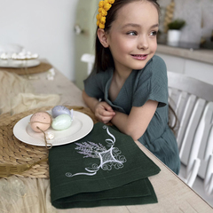 Салфетка сервировочная с вышивкой 