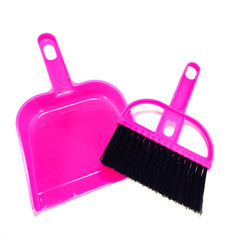 Набор мини-метёлка и совочек MINI DUSTPAN SET