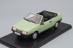 VAZ-2108 Natasha cabriolet light green 1:24 Legendary Soviet cars Hachette #63