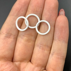 Кольцо для бретели белое матовое 12 мм (цв. 001)