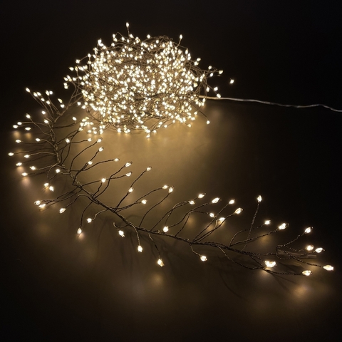 Гирлянда Кластер на черном проводе теплый белый свет 300см 480 ламп 8 функций Luca Lighting