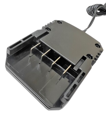 Универсальное зарядное устройство Greenworks G24UC2, 24v, сила тока 2А