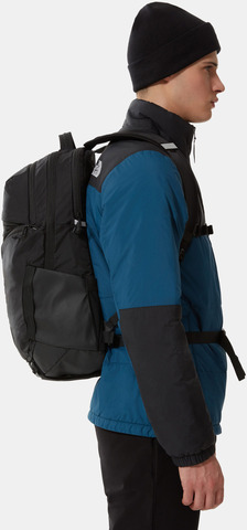 Картинка рюкзак городской The North Face Surge Black - 14