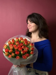 Букет оранжевых пионовидных тюльпанов