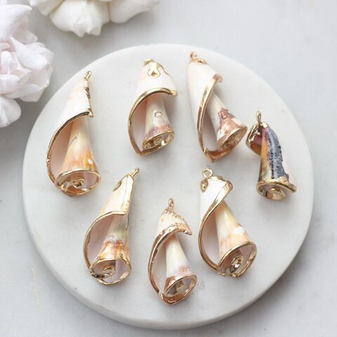 Подвеска Ракушка с позолотой 25-52 на 10-15 мм, РК038