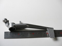 Рычаг педаль лапка тормоза Yamaha YZF R1 / YZF R6  2C0-27211-00-00