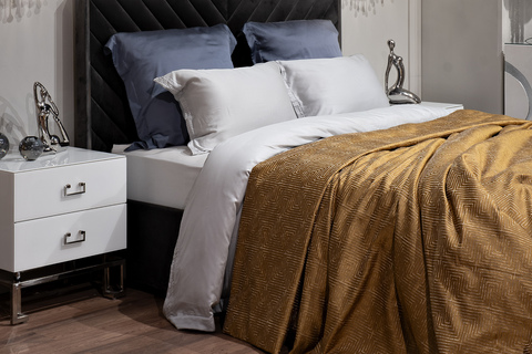 Покрывало 260х260 Garda Decor Gloss горчичное