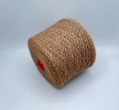 Бобинная пряжа (пр.Италия) 500м/100гр. 15%Мохер 35%Полиамид 40%Хлопок 10%Нейлон , цвет-Светло-коричневый,неоднотонный+люрекс арт.29917