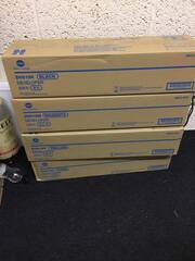 Блок проявки Konica Minolta bizhub C458/C558/C658 красный DV-619M