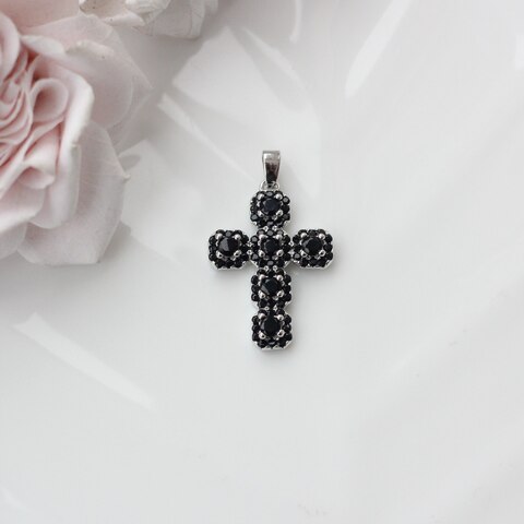Подвеска Крестик с черными фианитами 27*19 мм, родий, П999
