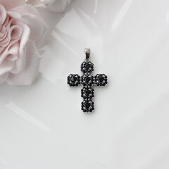 Подвеска Крестик с черными фианитами 27*19 мм, родий, П999