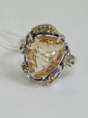 Сангрия (кольцо из серебра)