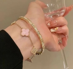 Браслет TRENDY 5 мотивов клевер в стиле VCA