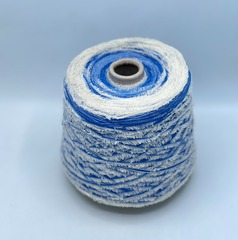 Пряжа в бобинах